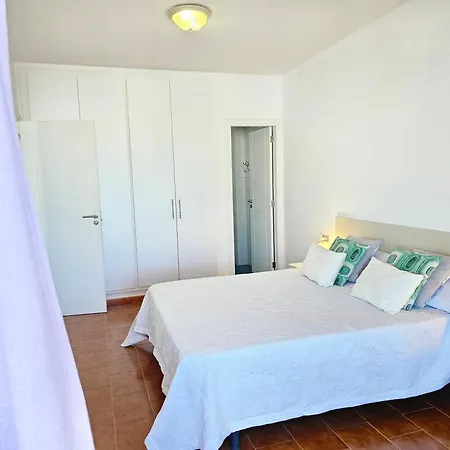 شقة New Sensational Ocean Brise, Seafront Playa De Las Vistas, Cristianos I