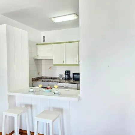 شقة New Sensational Ocean Brise, Seafront Playa De Las Vistas, Cristianos I أرونا
